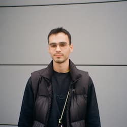 Tom, Manchester
